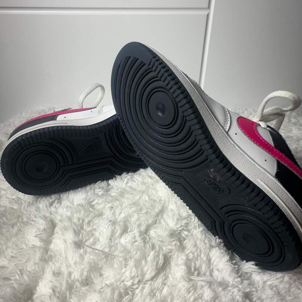 Nike Little Kid's Nike Force 1 White/Fierce Pink 13C - Picture 6 of 7